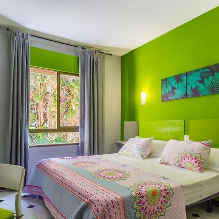 Hostal Tropical Almuñécar 외부 사진