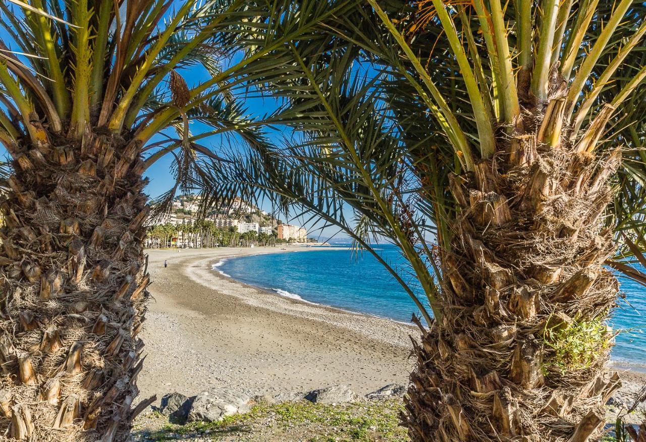 Hostal Tropical Almuñécar 외부 사진