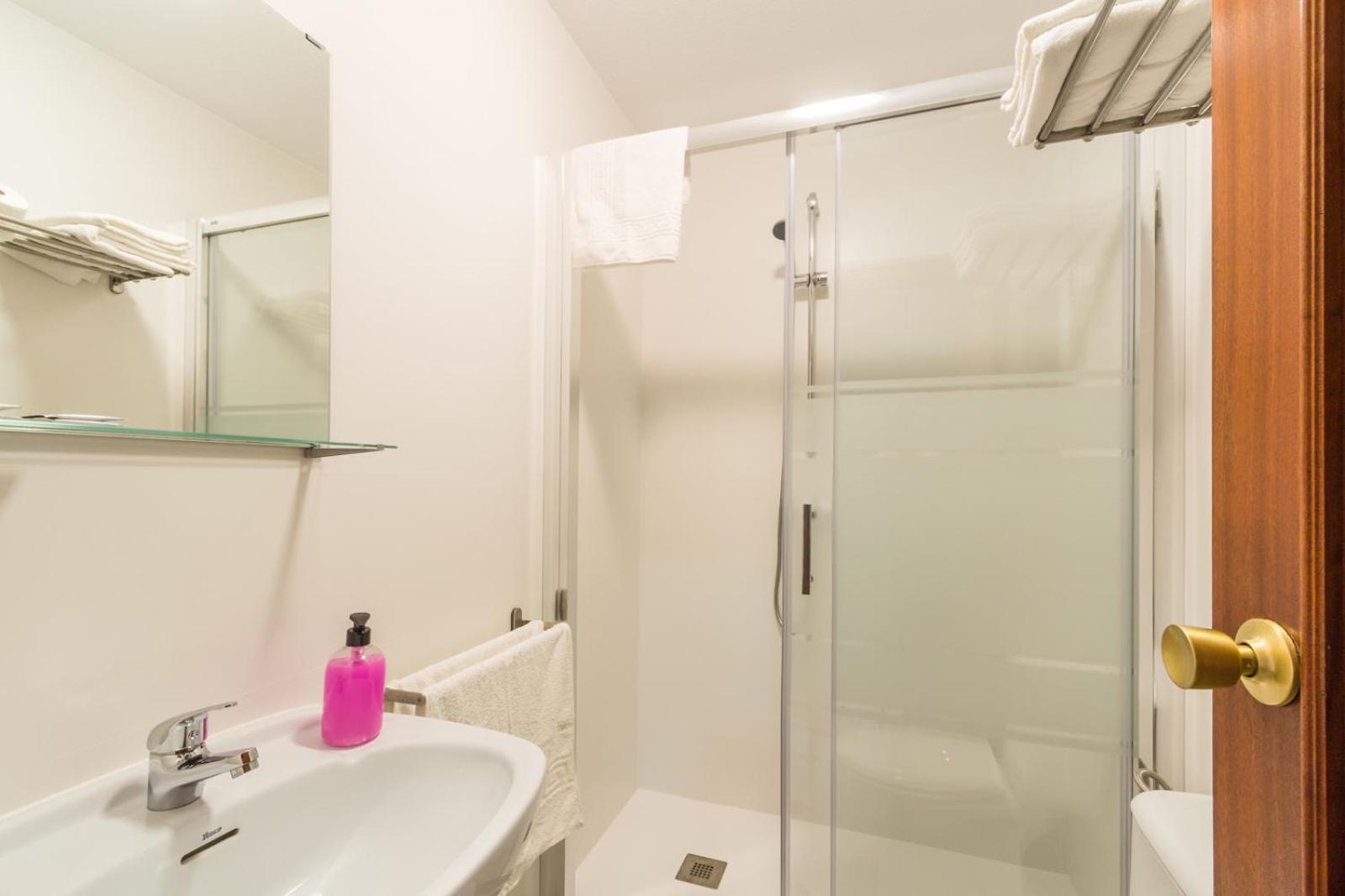 Hostal Tropical Almuñécar 외부 사진