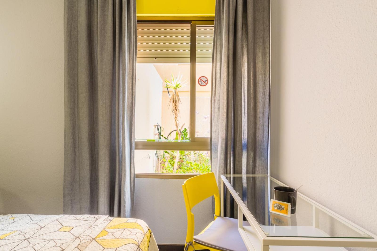 Hostal Tropical Almuñécar 외부 사진